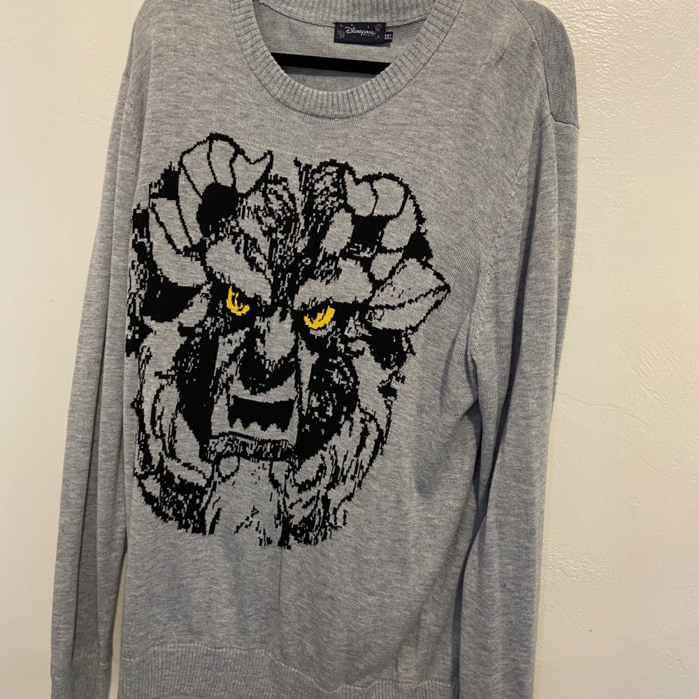 Disneyland PARIS Gray Beauty and the **Beast** knit Crewneck Sweater size XXL
